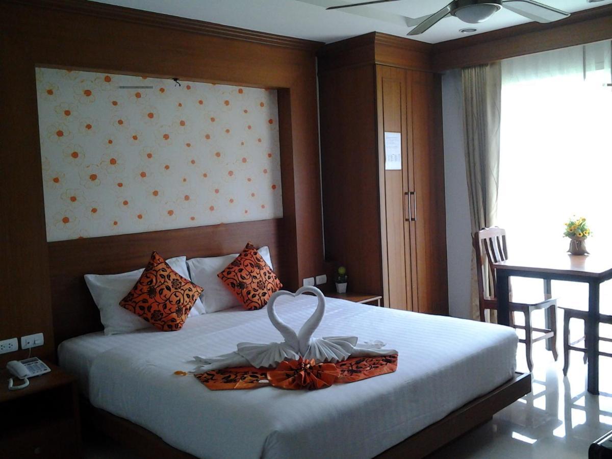 Green Harbor Hotel & Service Apartment Patong Ngoại thất bức ảnh