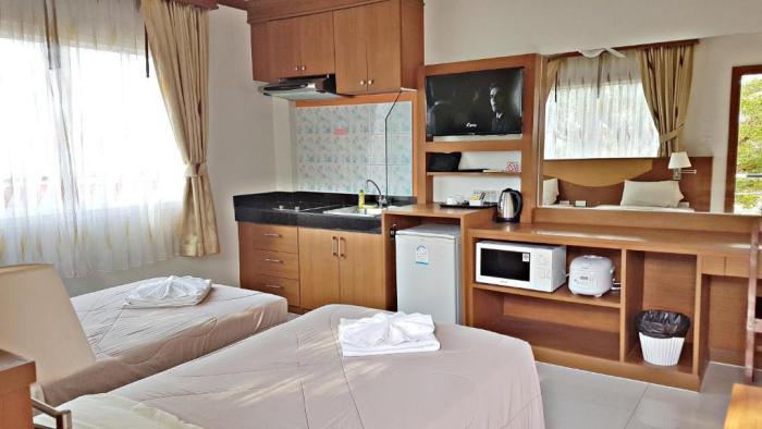 Green Harbor Hotel & Service Apartment Patong Phòng bức ảnh